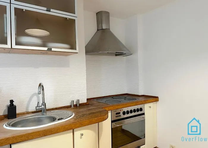 Проживание в семье Balance - 5 Minutes To Molo & Seaside